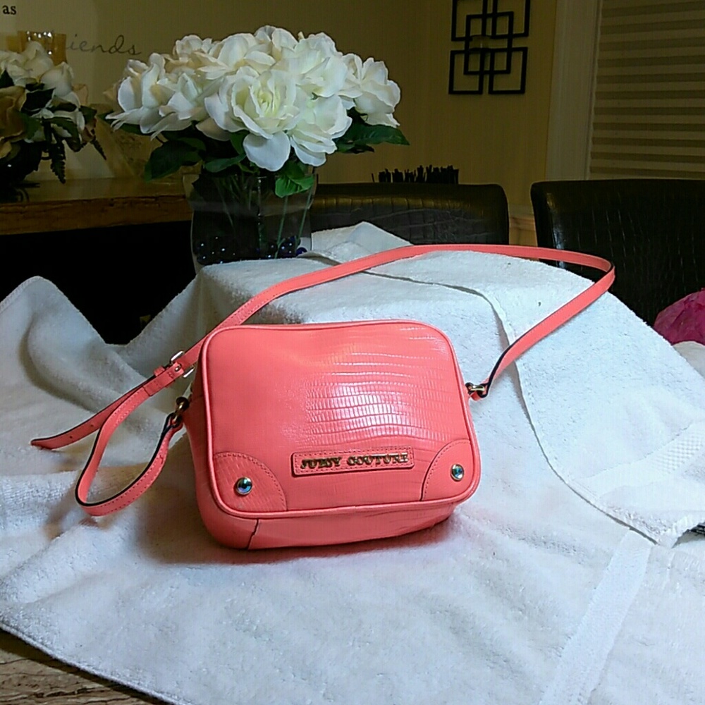 Juicy couture crossbody bag